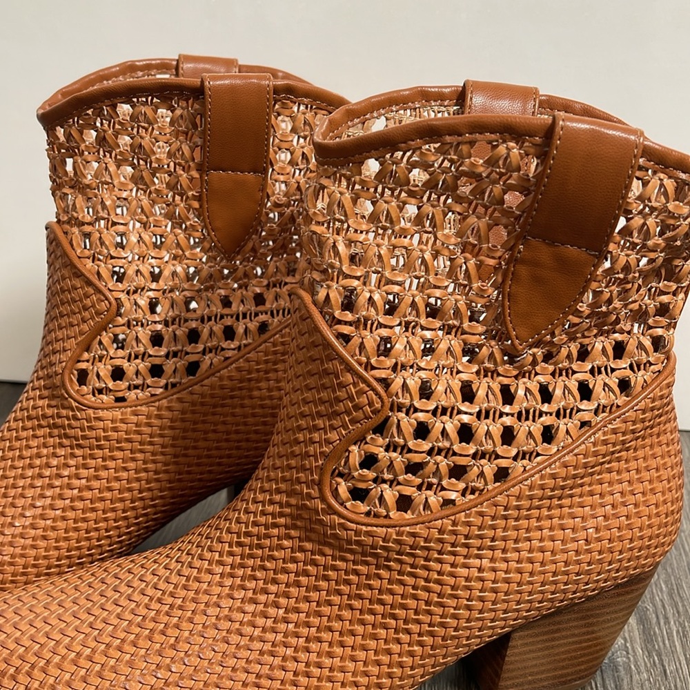 Coconuts By Matisse Emily Western Boot, Color Cognac Brown. Size: 10 - Picture 3 of 12